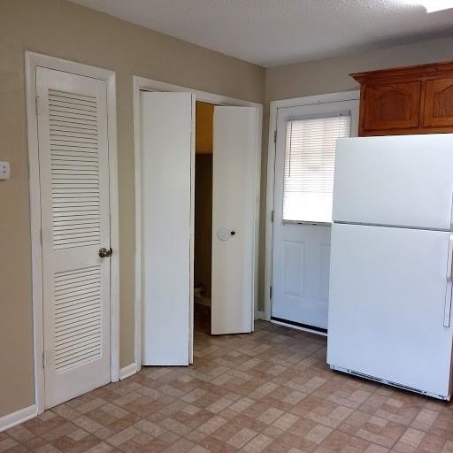 Building Photo - 1801 Graymont Ln.