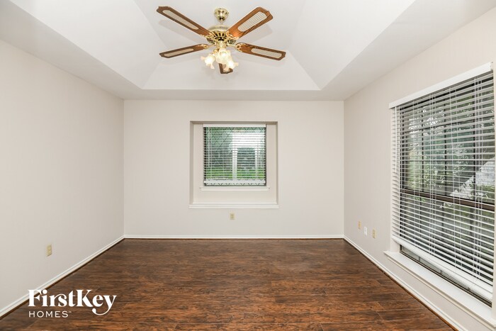 Building Photo - 4405 Grey Dawn Dr