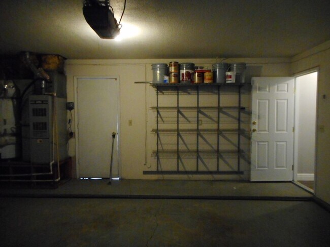 Building Photo - 4098 W. San Jose