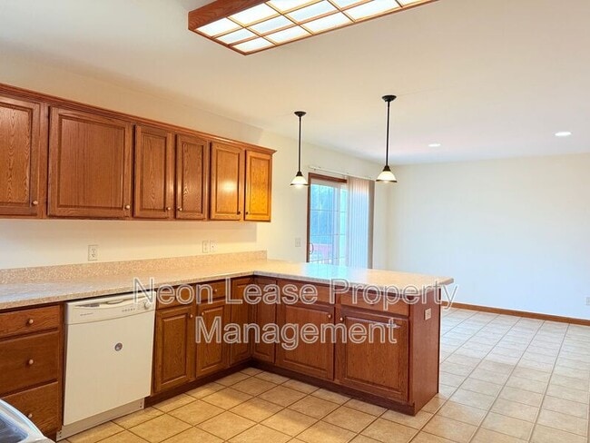 Building Photo - 20419 Spangler Dr