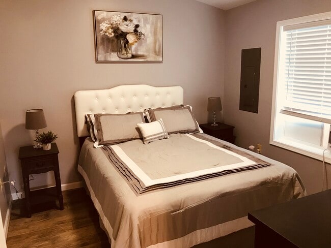 Building Photo - 123 Birdseye View Drive