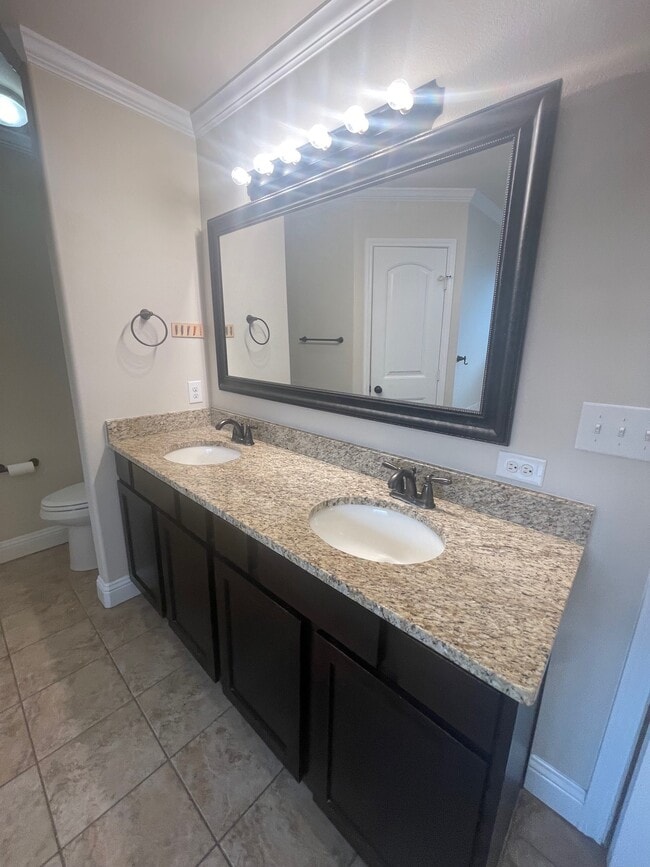 Building Photo - 6906 90th St