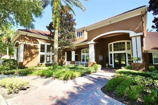 Building Photo - 913 Arbor Lakes Cir