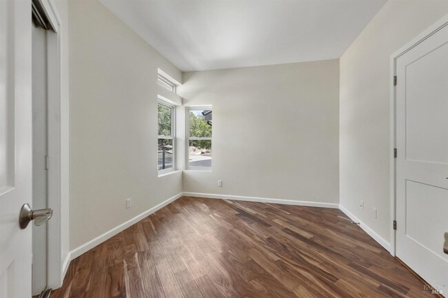 Building Photo - 4420 Lahinch Ln