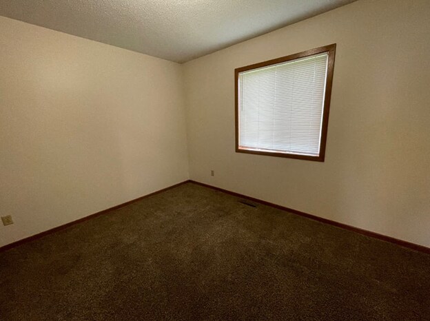 Building Photo - 13298 39th Ave N