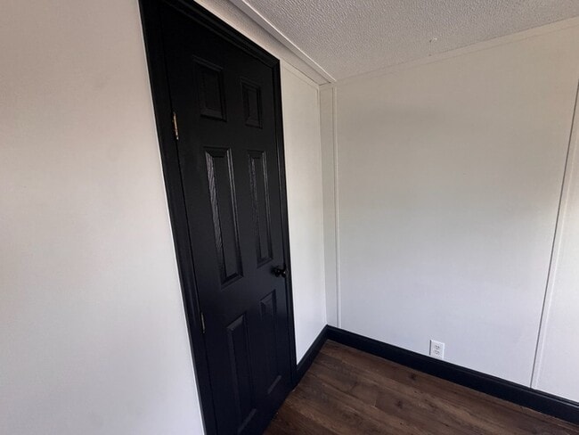 Building Photo - 7804 Stanley Rd