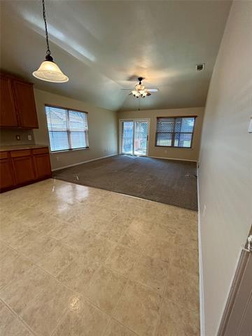 Building Photo - 7628 Hollow Forest Dr
