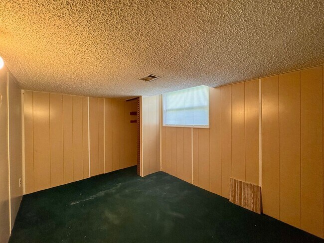 Building Photo - Charming 3 Bed/2 Bath Single Family Home in Winter Park!