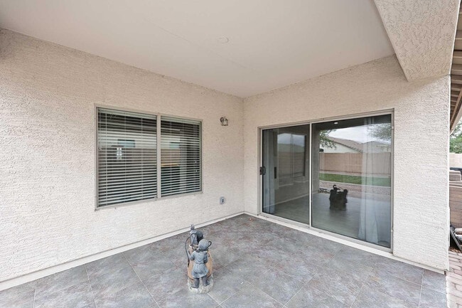 Building Photo - 36950 W Mondragone Ln