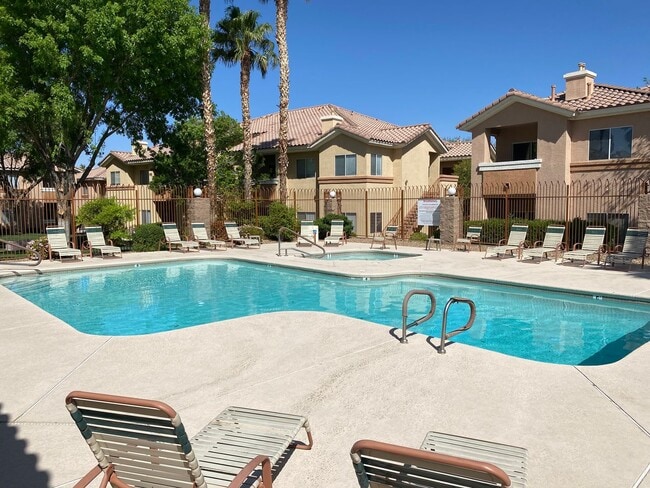 Building Photo - SE!!! Gated!! 2 Bedroom 1st Floor with Bal...