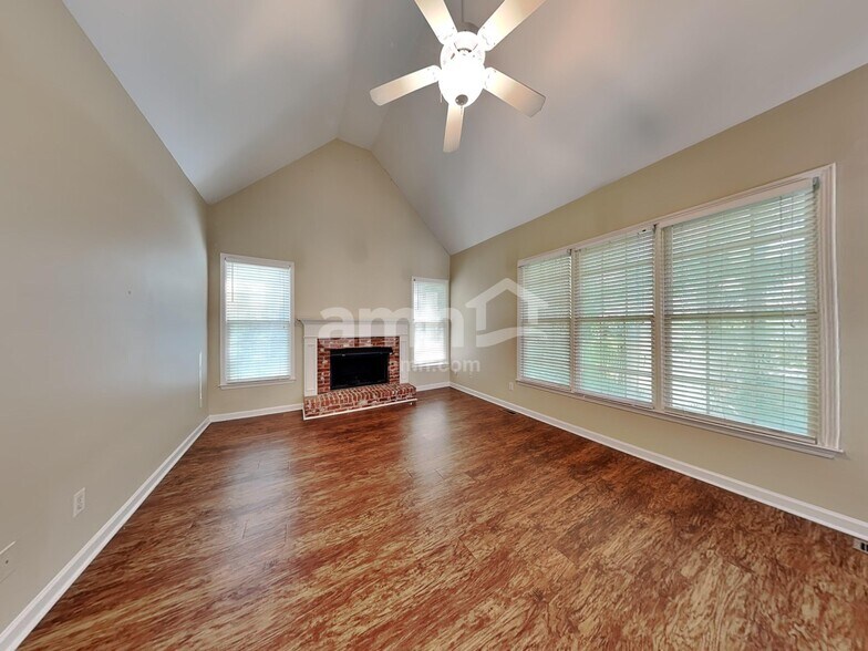 Building Photo - 4793 Galloways Farm Ln NW