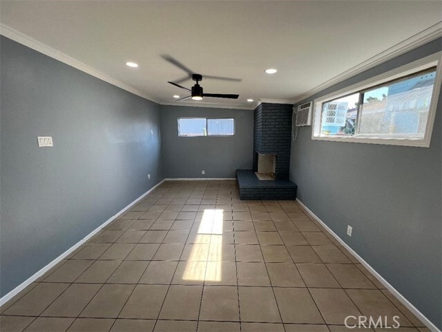 Building Photo - 2144 E Poppy St