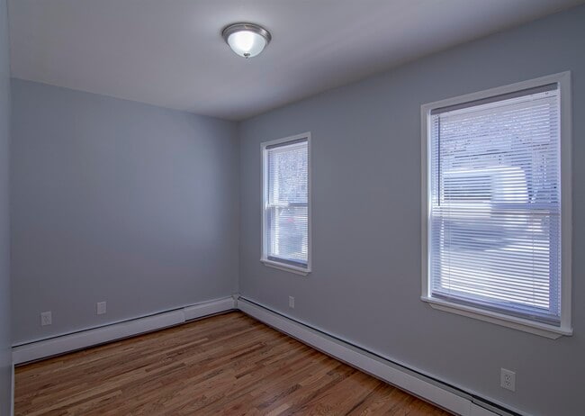 Building Photo - 79 Columbia Ave