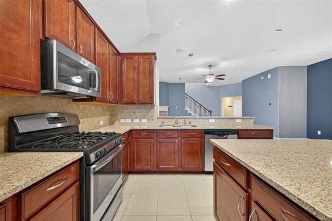 Building Photo - 18214 Almond Place Lane