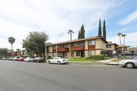 Building Photo - Tara Woods Garden Apartments