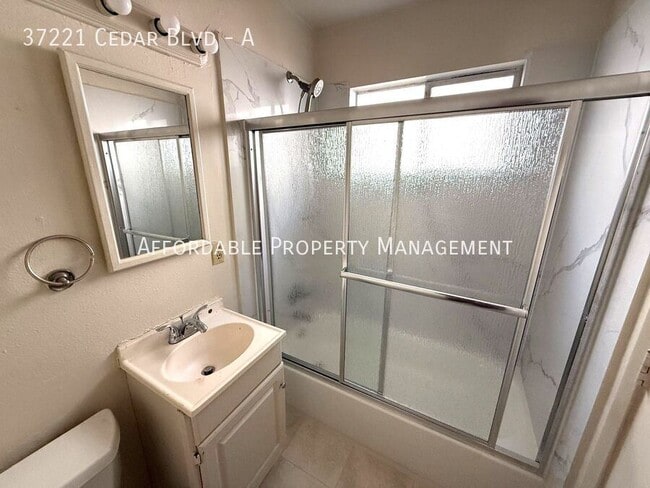 Building Photo - 37221 Cedar Blvd