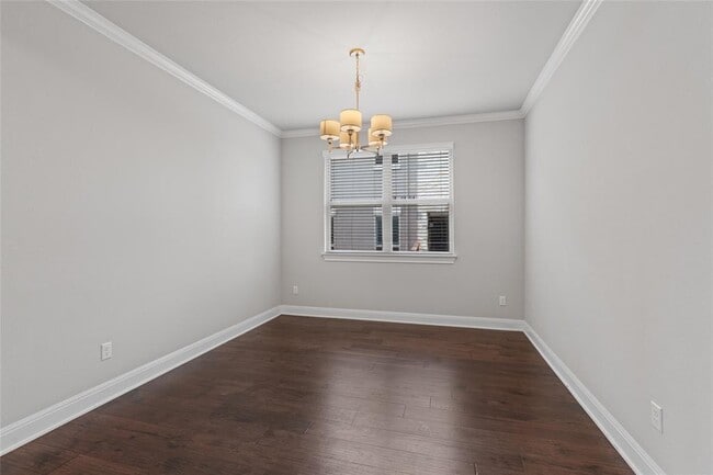 Building Photo - 15601 Cabrillo Way