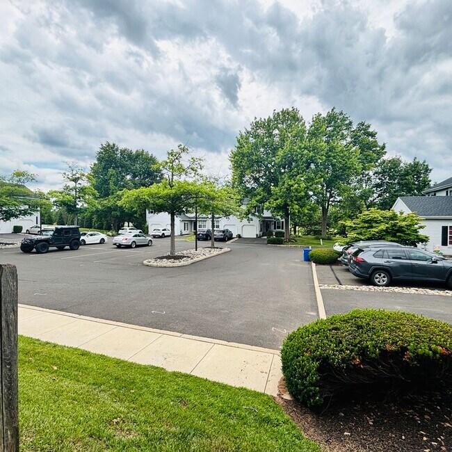 Building Photo - Spacious 3-Bedroom, 3-Bathroom Townhome with Finished Basement, Garage & Fenced Yard
