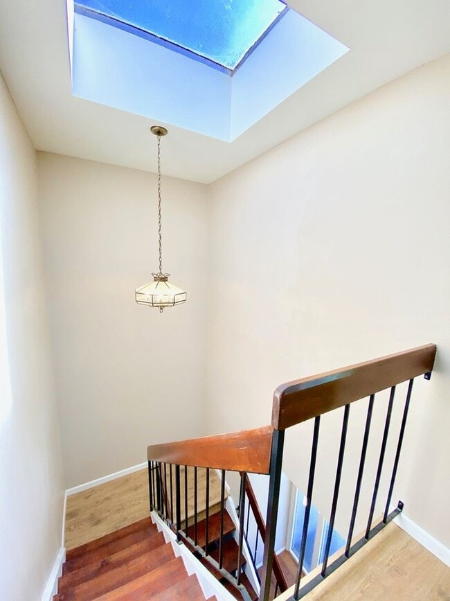 Building Photo - FOR RENT -  3 Bd/2 Ba 1,392 Sf In Friars Village Community, Townhome In San Diego Fashion Valley ...