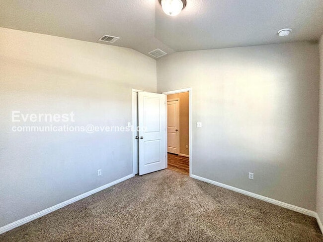 Building Photo - 5524 Bellissima Way