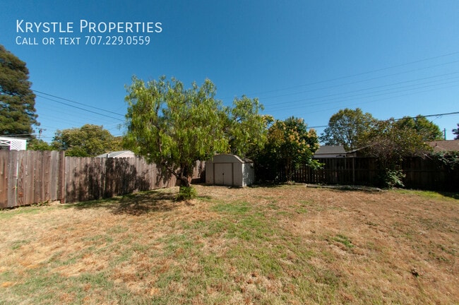 Building Photo - Coming soon! Charming East Vallejo home wi...