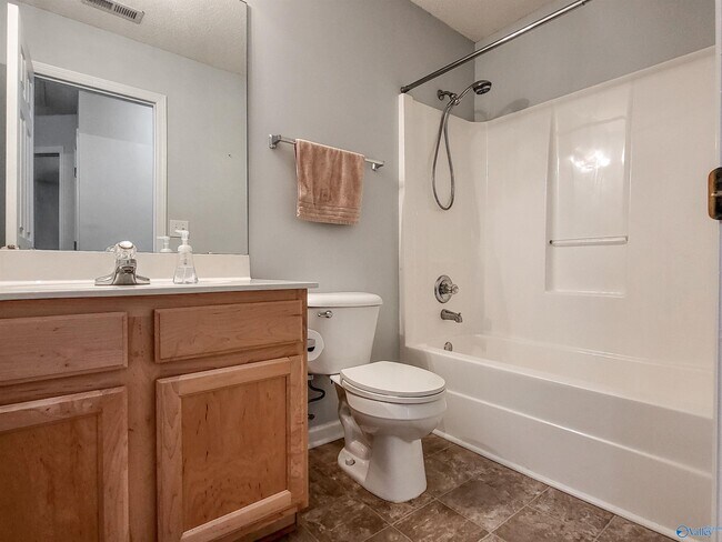 Building Photo - 157 Garden Brook Dr