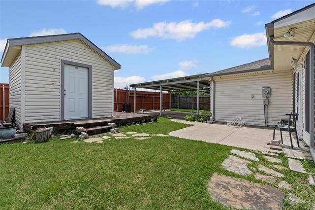 Building Photo - 1100 Cedarcrest Dr