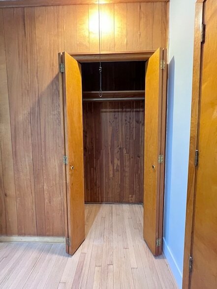 Building Photo - 5217 S Hermitage Ave