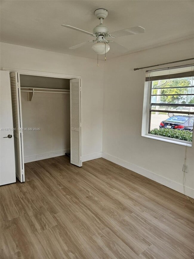 Building Photo - 5660 SW 78th St