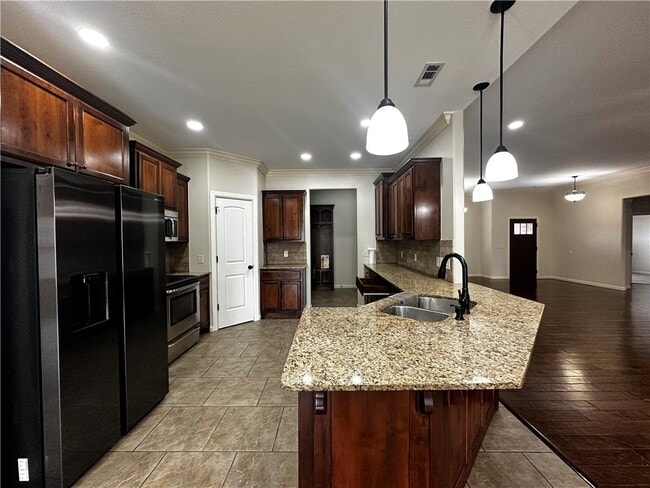 Building Photo - 584 N Mulligan Dr