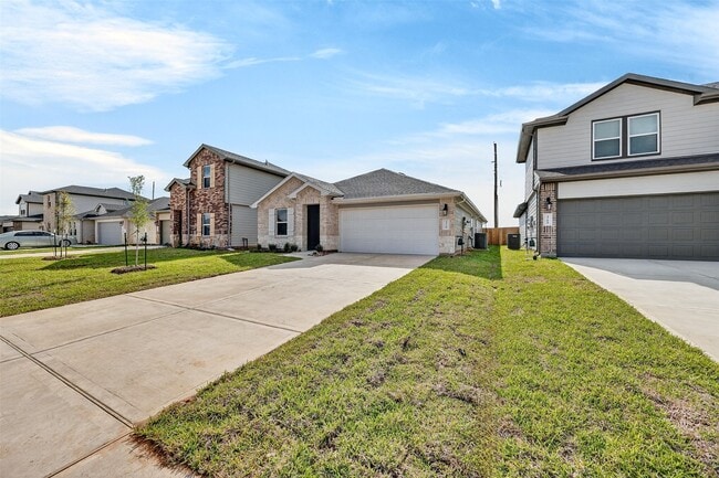 Building Photo - 3710 Marino Mile Dr