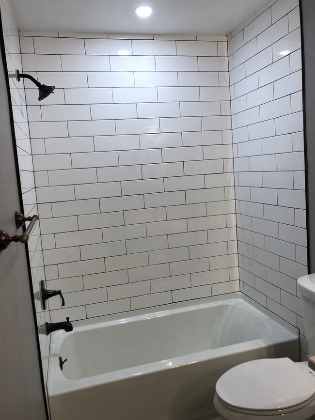 Building Photo - Peaceful Living at Ponderosa Creek