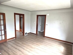 Building Photo - 972 Scott St