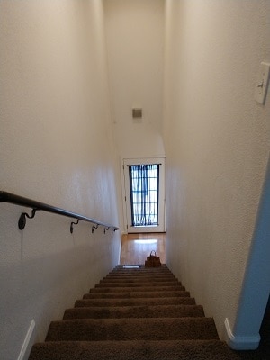 Building Photo - 1407 N Cherry St