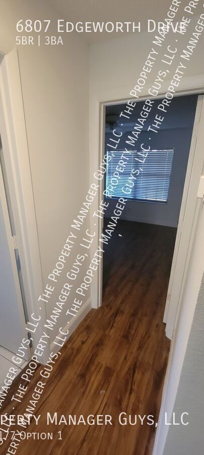 Building Photo - 6807 Edgeworth Dr