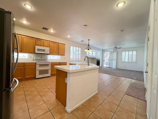 Building Photo - Wonderful Singal Story House located in Henderson