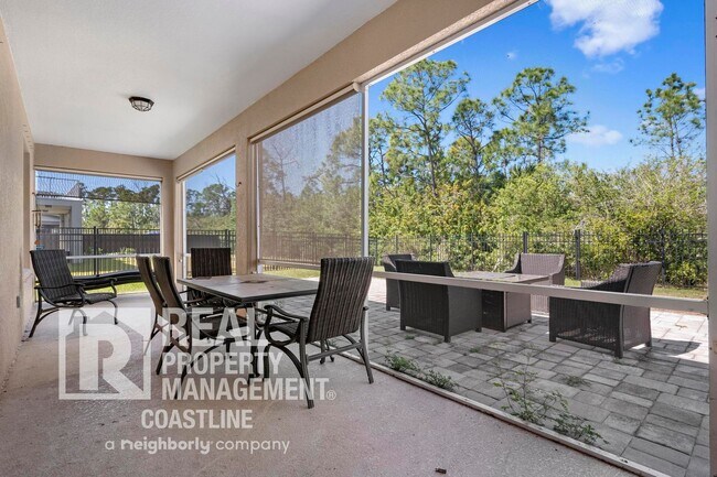 Building Photo - Discover North Port Luxury! 4BD 3.5BA - AVAILABLE NOW!