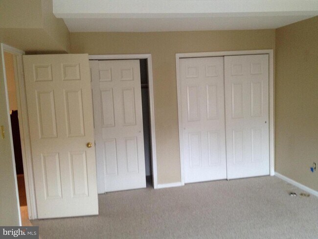 Building Photo - 6559 River Tweed Ln