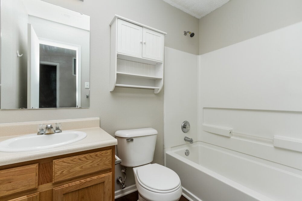 Building Photo - 924 Bentgrass Dr