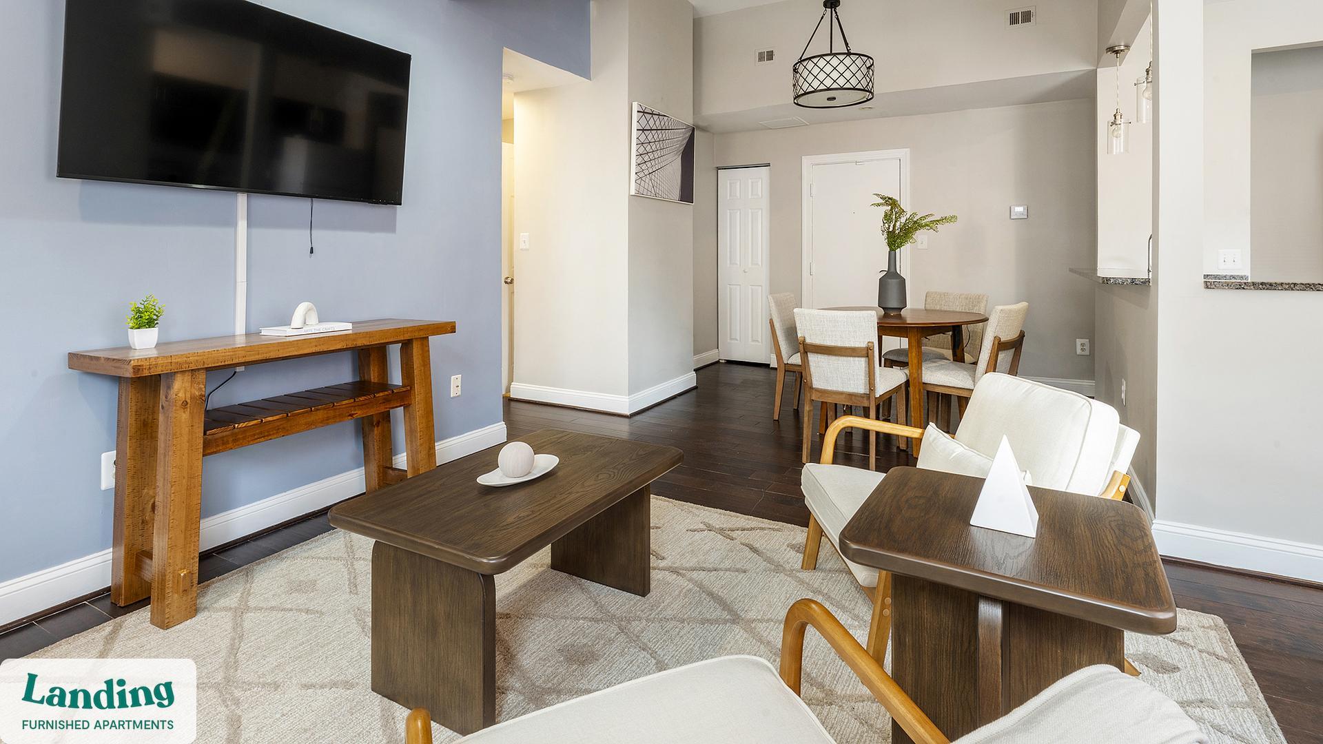 Building Photo - 617 W Lexington St