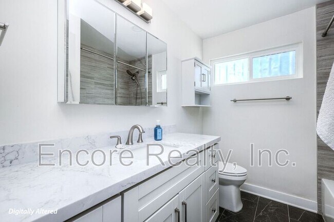 Building Photo - 4070 Illinois St