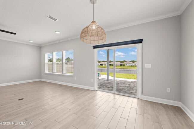 Building Photo - 60 Alagon Wy