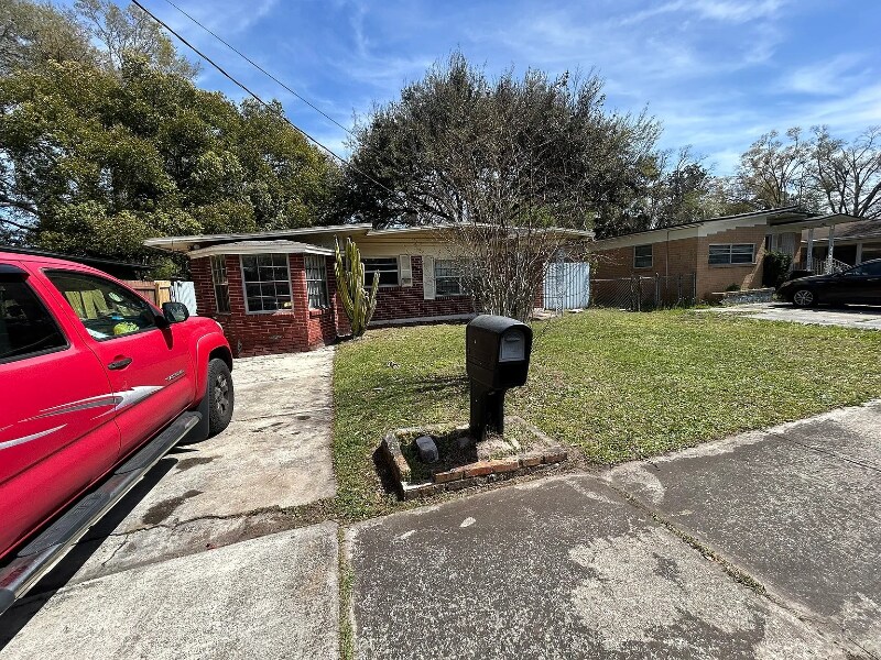 Building Photo - 3411 Marland St