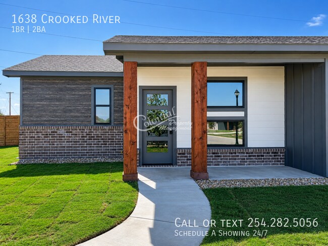 Building Photo - 1638 Crooked River