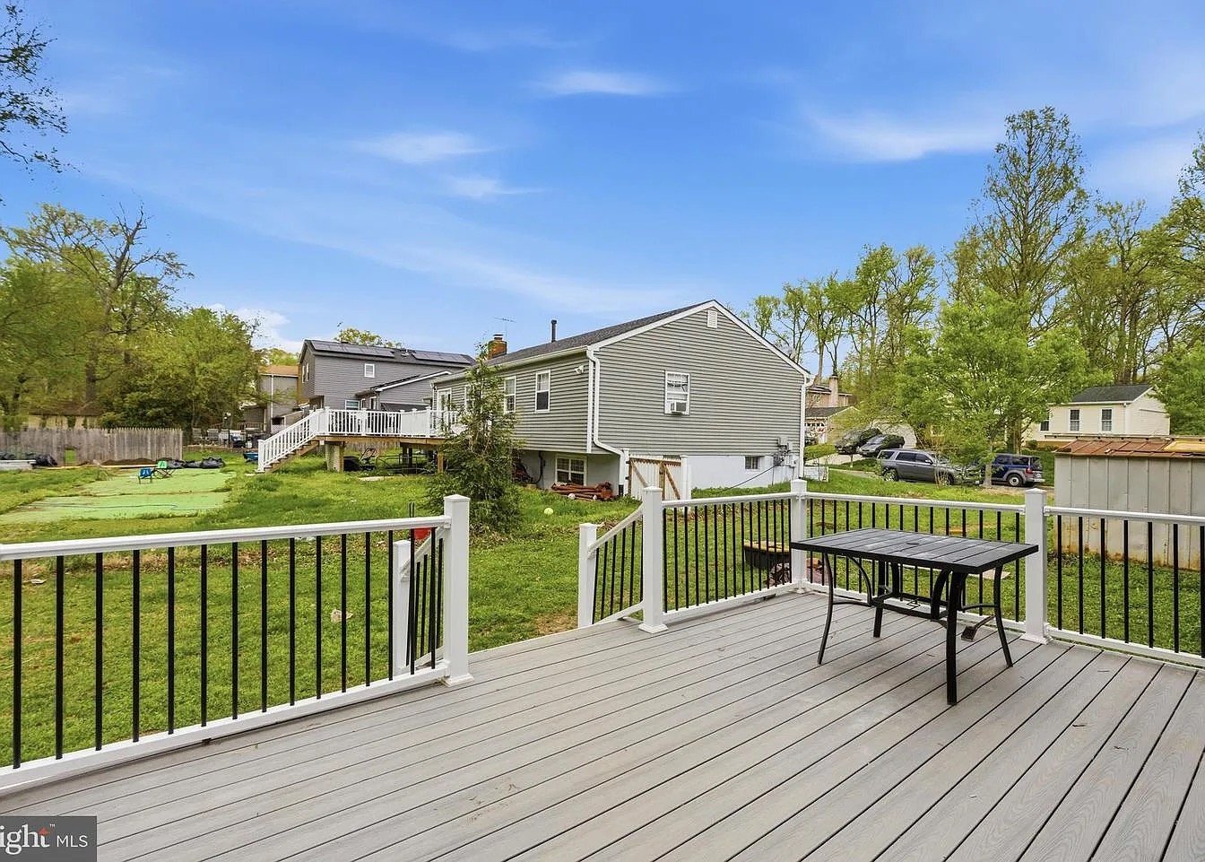 Building Photo - 1551 E Anderson Dr