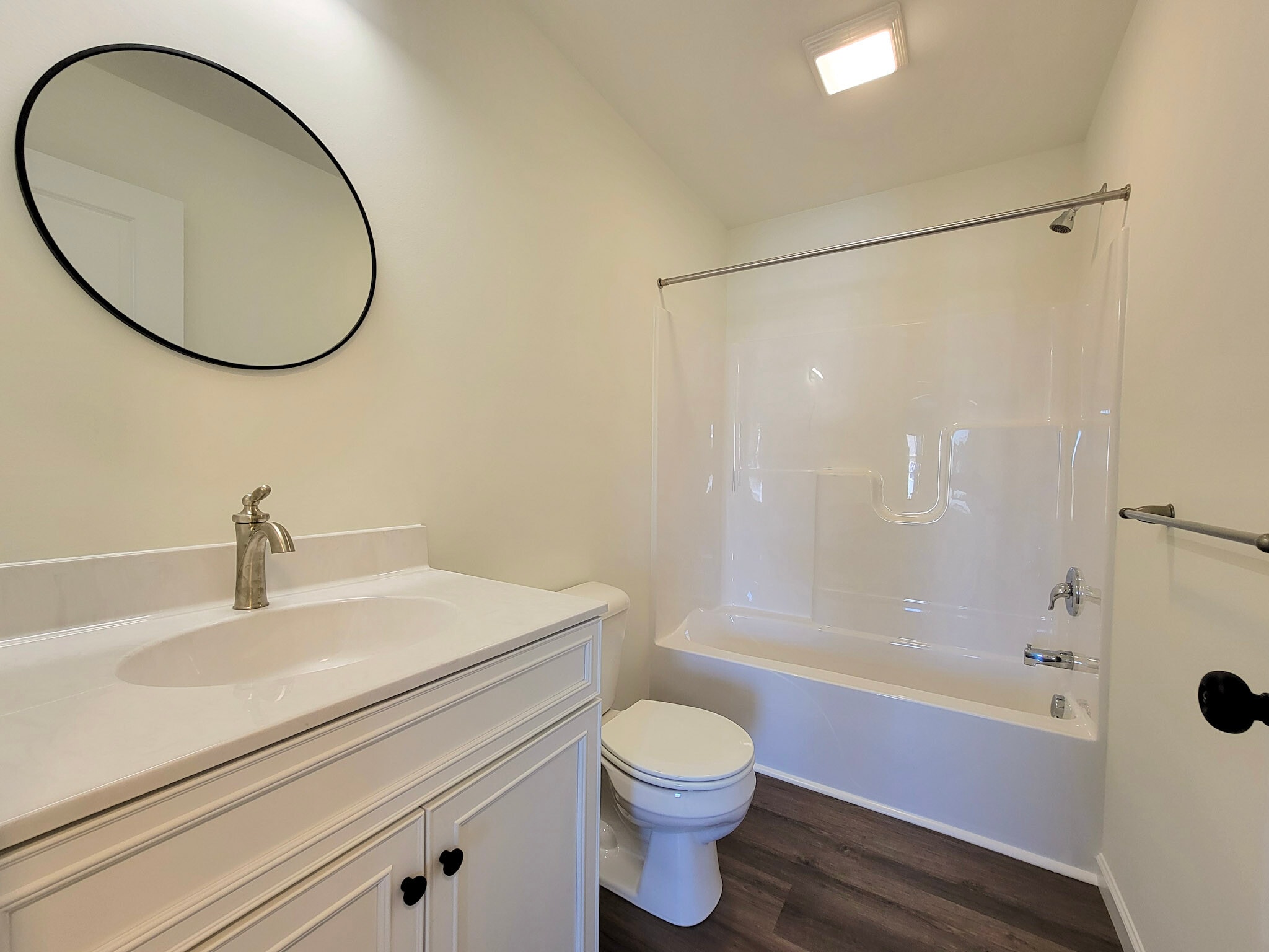 Building Photo - 19 Pacific Blvd