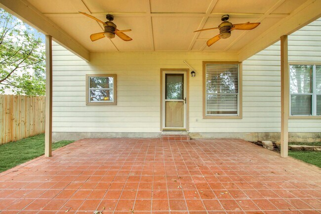 Building Photo - ***APPLICATION CURRENTLY UNDER REVIEW***MO...