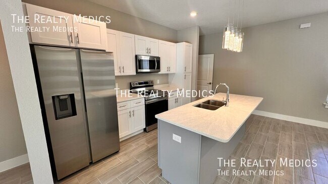 Building Photo - 265 Hyacinth Ct
