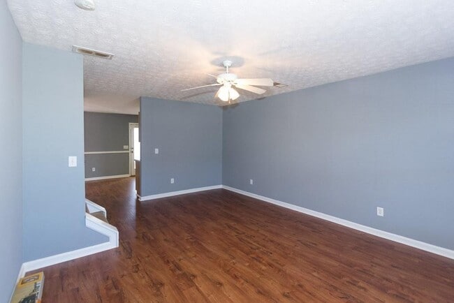 Building Photo - 178 Blake Ave