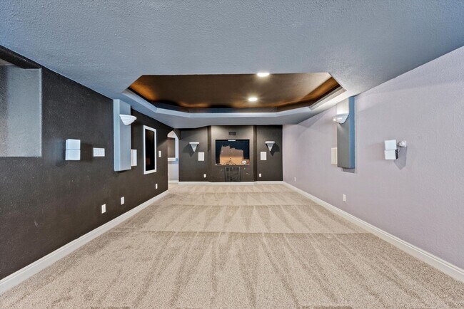 Building Photo - 2258 S Gibralter Way